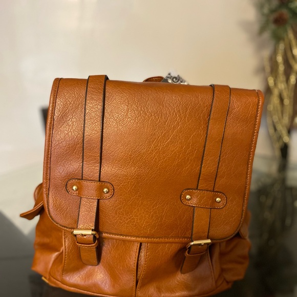 Vachetta Fashion Bag – Leather Backpack - Tan / Brown - Picture 7 of 10